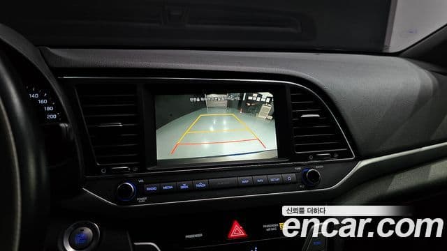 Hyundai Avante AD 1.6 GDI Smart, 2018 15