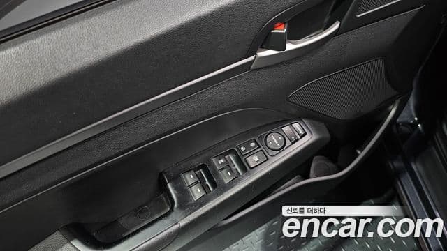 Hyundai Avante AD 1.6 GDI Smart, 2018 17