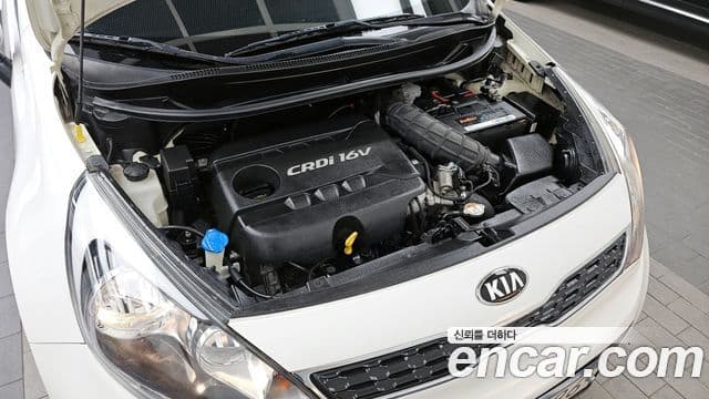 Kia All New Pride Luxury, 2014 6