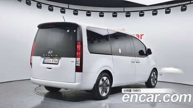 Hyundai Staria Modern, 2023 2
