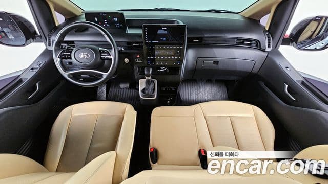 Hyundai Staria Modern, 2023 7