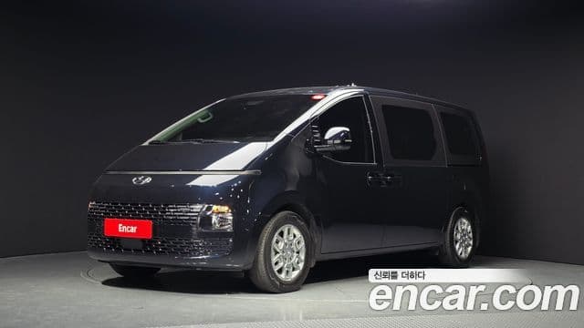 Hyundai Staria Modern, 2023 1