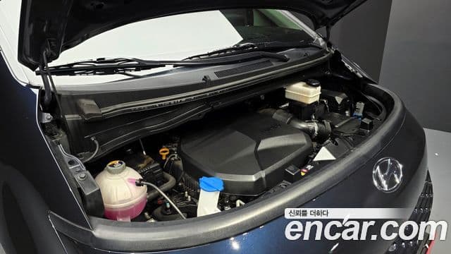 Hyundai Staria Modern, 2023 6