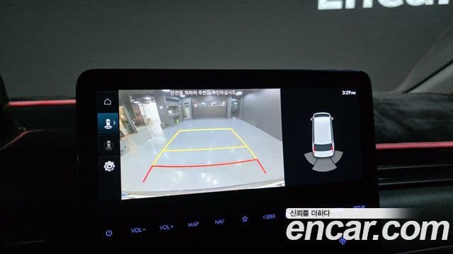 Hyundai Staria Modern, 2023 15