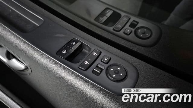 Hyundai Staria Modern, 2023 18