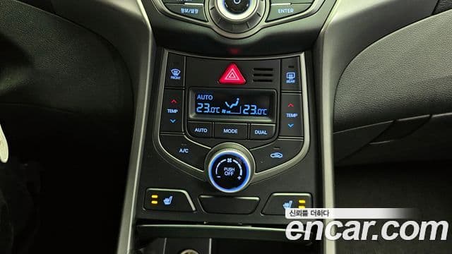 Hyundai The / новый New Avante 빌트인캠2 — базовая версия - Built-in Cam 2, 2015 18