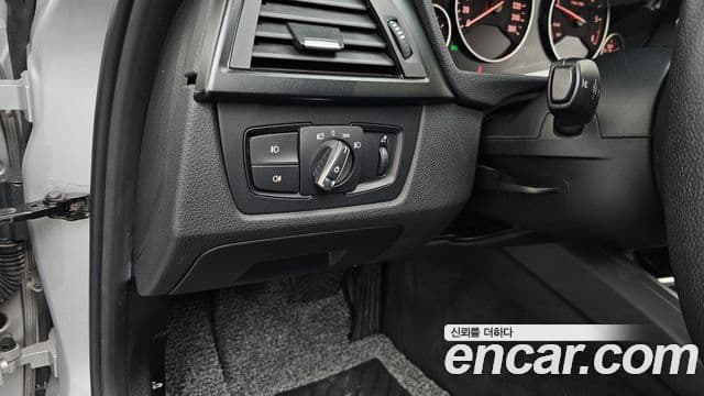 BMW 3시리즈 (F30) 320d ED에디션, 2012 16