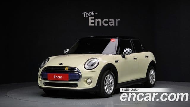 Mini Cooper D 3세대, 2017 1