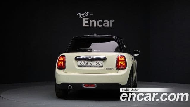 Mini Cooper D 3세대, 2017 4