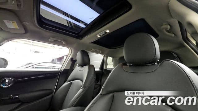 Mini Cooper D 3세대, 2017 19