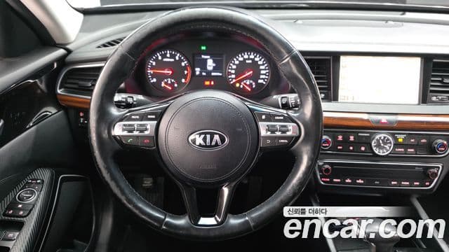 Kia All New K7 3.0 LPI Luxury (арендный автомобиль), 2016 13