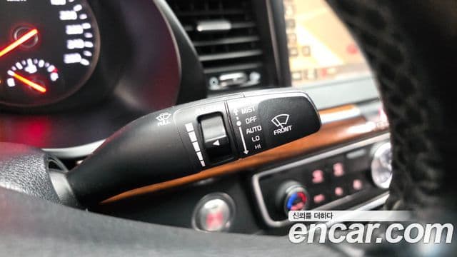 Kia All New K7 3.0 LPI Luxury (арендный автомобиль), 2016 17