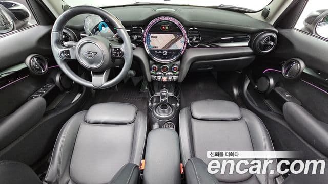 Mini Cooper 3세대, 2022 7