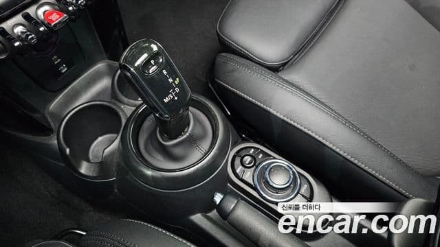 Mini Cooper 3세대, 2022 9