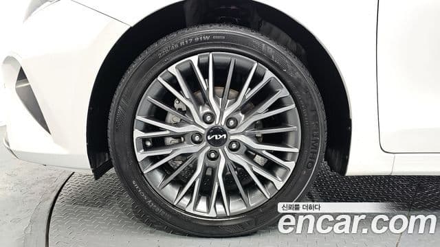 Kia The / новый New K3 2세대 Noblesse, 2022 все фото