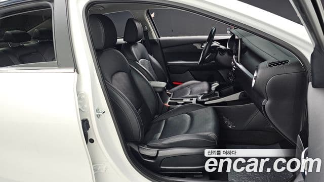 Kia The / новый New K3 2세대 Noblesse, 2022 10