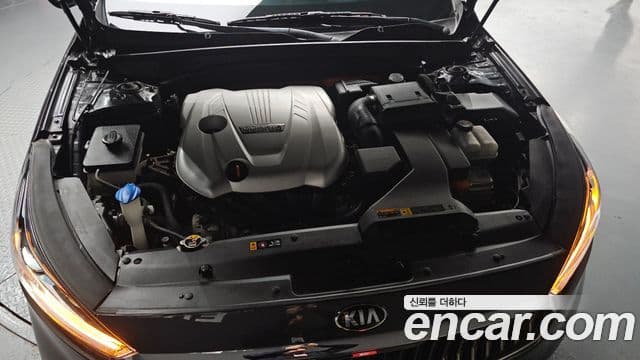 Kia All New K7 гибрид Noblesse, 2018 6