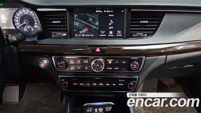 Kia All New K7 гибрид Noblesse, 2018 14