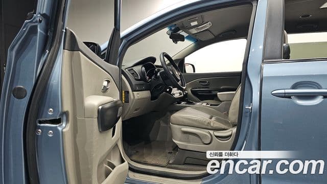 Kia All New Carnival 11인승 Deluxe, 2016 10