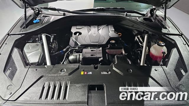 Genesis GV70, 2021 6