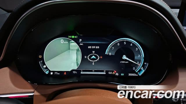 Genesis GV70, 2021 8