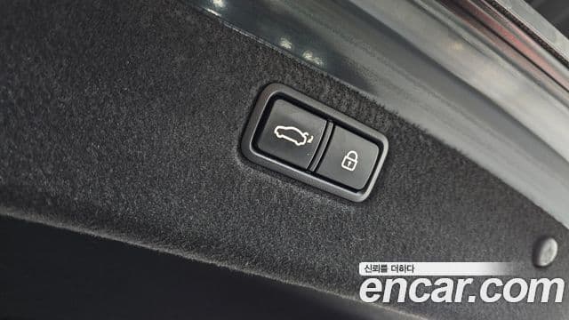 Genesis G80 Premium Luxury, 2019 19