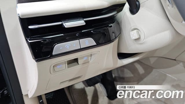 Genesis G80 (RG3) бензин 2.5 турбо AWD, 2025 12