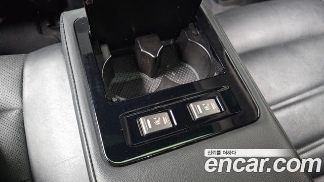 Renault Korea(Samsung) SM6 2.0 LPe RE (для людей с инвалидностью), 2016 18