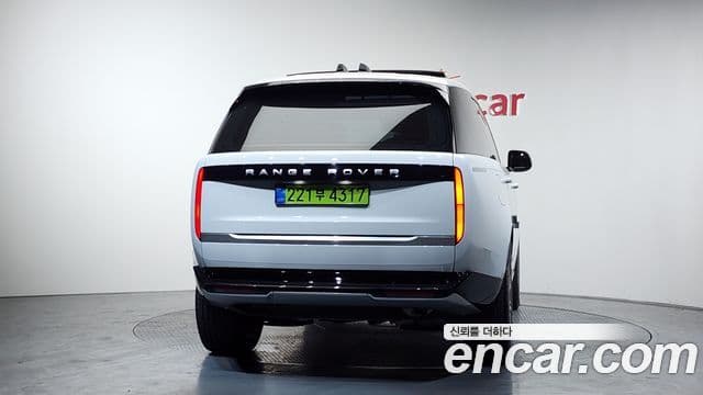 Land Rover Range Rover 5세대 P550E AB, 2025 4