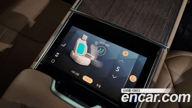 Land Rover Range Rover 5세대 P550E AB, 2025 16