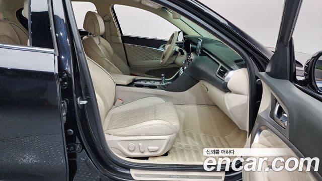 Genesis G70 Elite, 2020 11