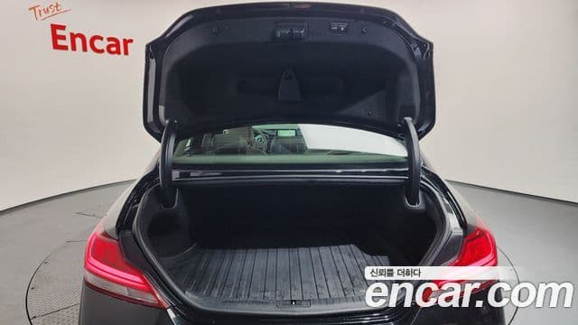 Genesis G70 Elite, 2020 20