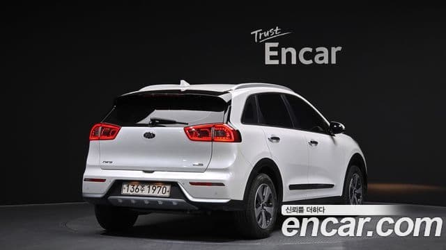 Kia Niro Prestige, 2018 2