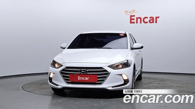 Hyundai Avante AD 1.6 GDI Value Plus, 2018 3