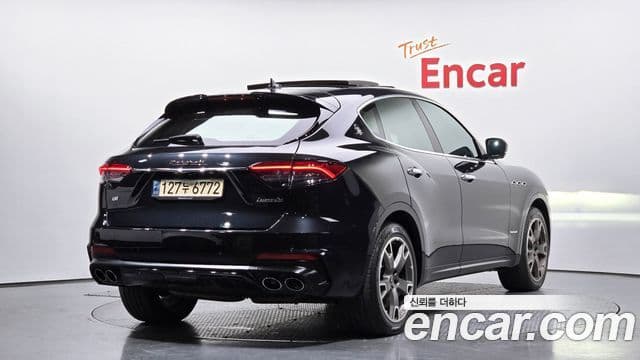 Maserati Levante 3.0 AWD Modena, 2021 2