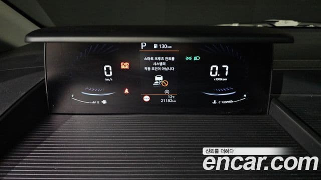 Hyundai Staria Modern, 2025 8