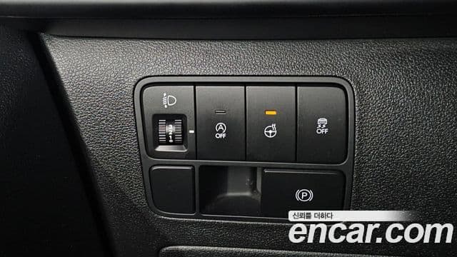 Hyundai Staria Modern, 2025 18