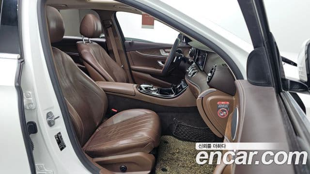 Mercedes-Benz E-класс W213 Exclusive, 2017 10