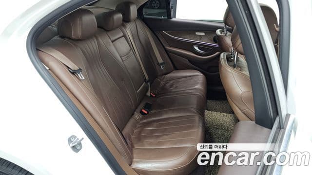 Mercedes-Benz E-класс W213 Exclusive, 2017 12