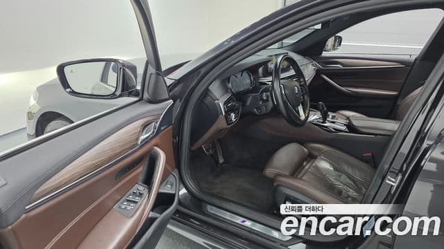BMW 5시리즈 (G30) 530i M Sport Plus, 2018 11