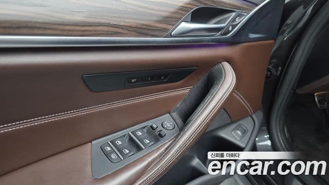 BMW 5시리즈 (G30) 530i M Sport Plus, 2018 18