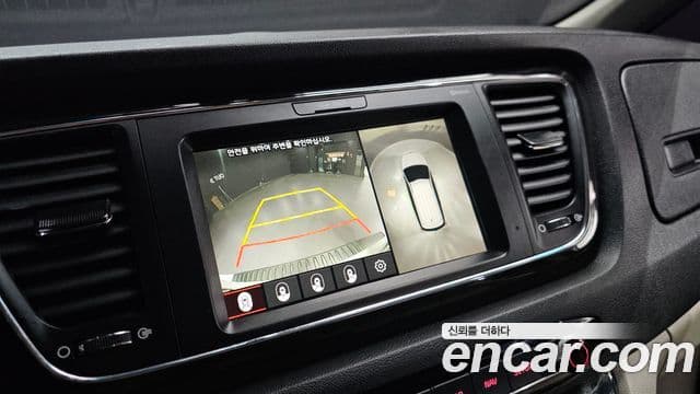 Kia The / новый New Carnival VIP, 2019 15