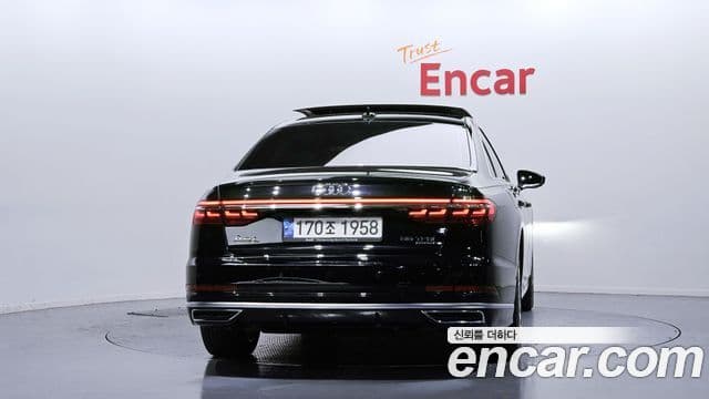 Audi A8 (D5) 55 TFSI Quattro LWB, 2021 4
