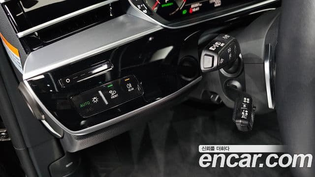 Audi A8 (D5) 55 TFSI Quattro LWB, 2021 12