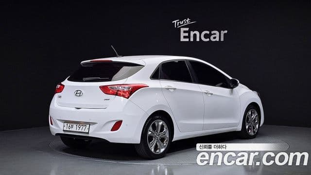 Hyundai i30(новый кузов / новое поколение) дизель 1.6 VGT Unique, 2013 2