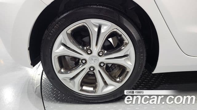 Hyundai i30(новый кузов / новое поколение) дизель 1.6 VGT Unique, 2013 все фото