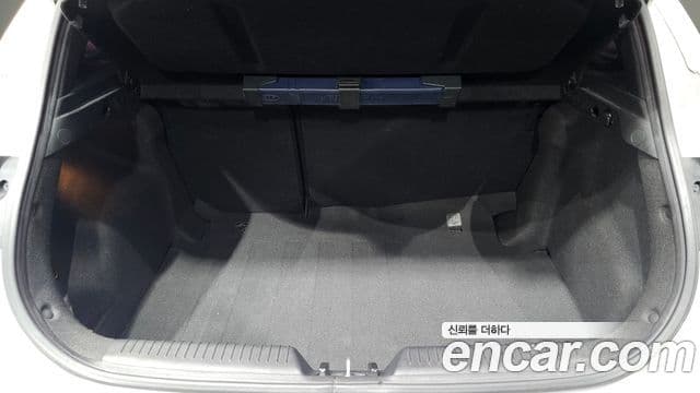 Hyundai i30(новый кузов / новое поколение) дизель 1.6 VGT Unique, 2013 20