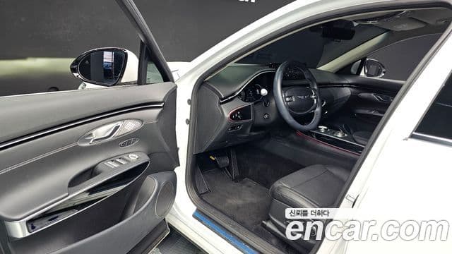 Genesis GV70, 2024 12