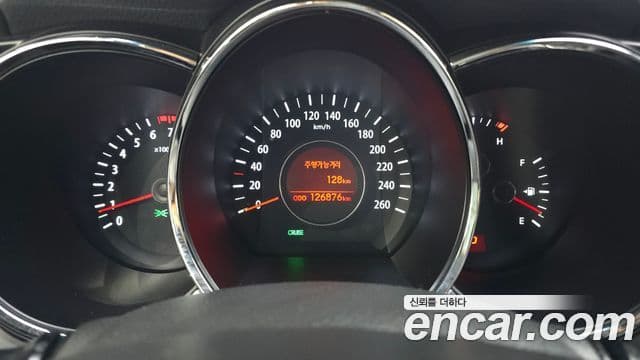 Kia K5 Luxury, 2011 8