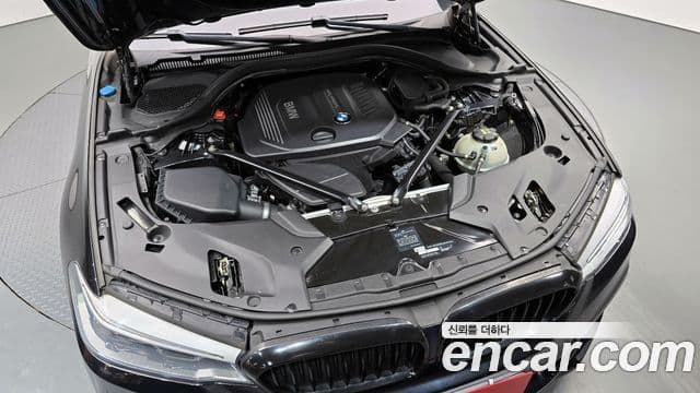 BMW 5시리즈 (G30) 520d M Sport, 2017 6